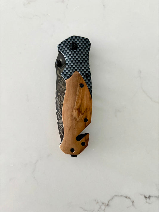 Damascus Knives