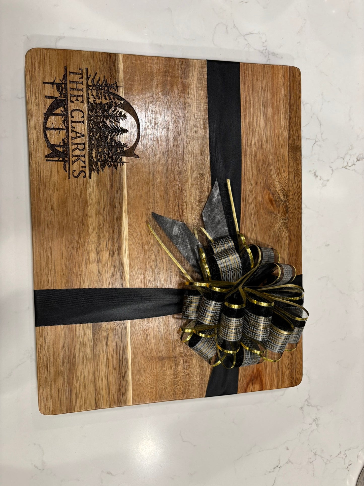 Bamboo 2-Tone Cutting Board